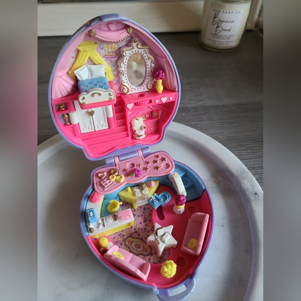 Polly Pocket
